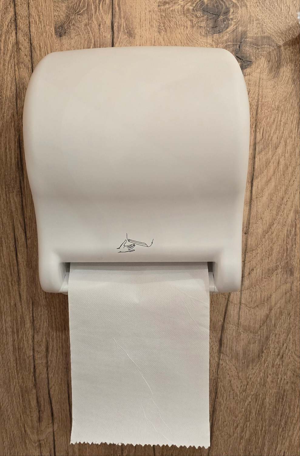 Papierhandtücher Weiß Gastro 6 Rollen x 765gr